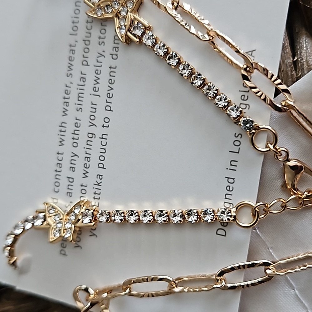 ETTIKA(Revolve),Butterfly & Chain Link Anklets Pair,Clear Stone, 18k Gold Plated - Picture 6 of 8